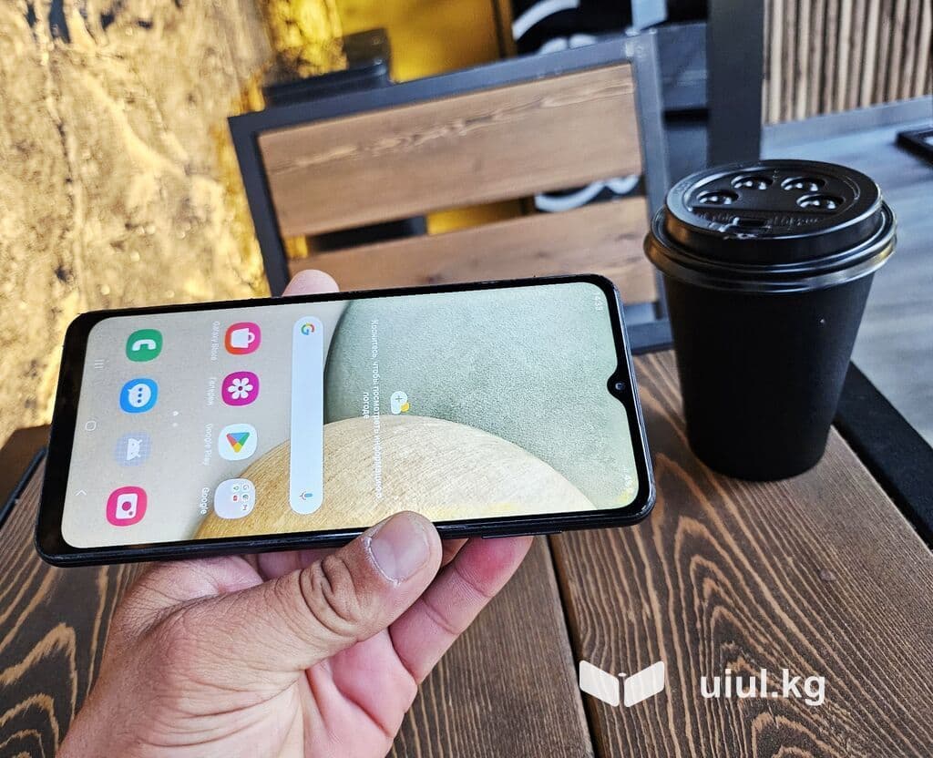 Samsung Galaxy A12, Б/у, 64 ГБ, цвет - Черный, 1 SIM, 2 SIM 1 из 14