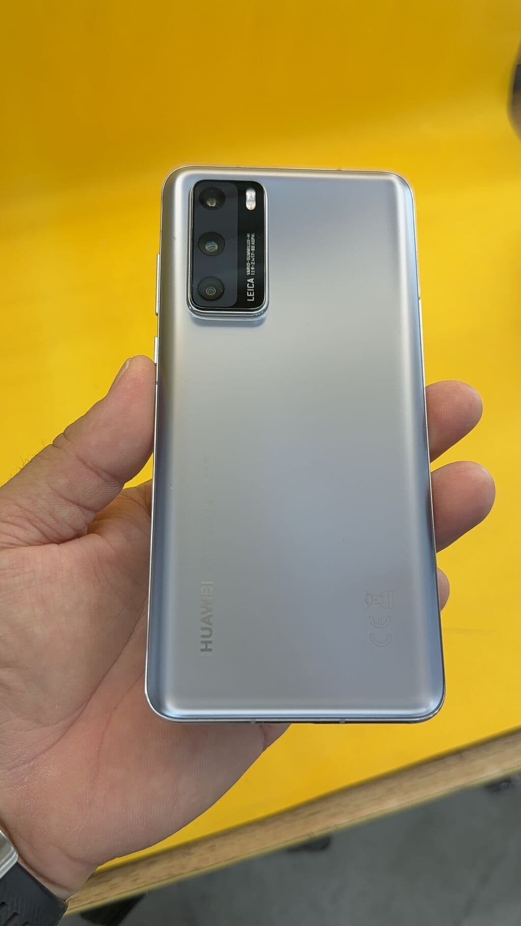 Huawei P40 4G, Б/у, 128 ГБ, 2 SIM 2 из 12