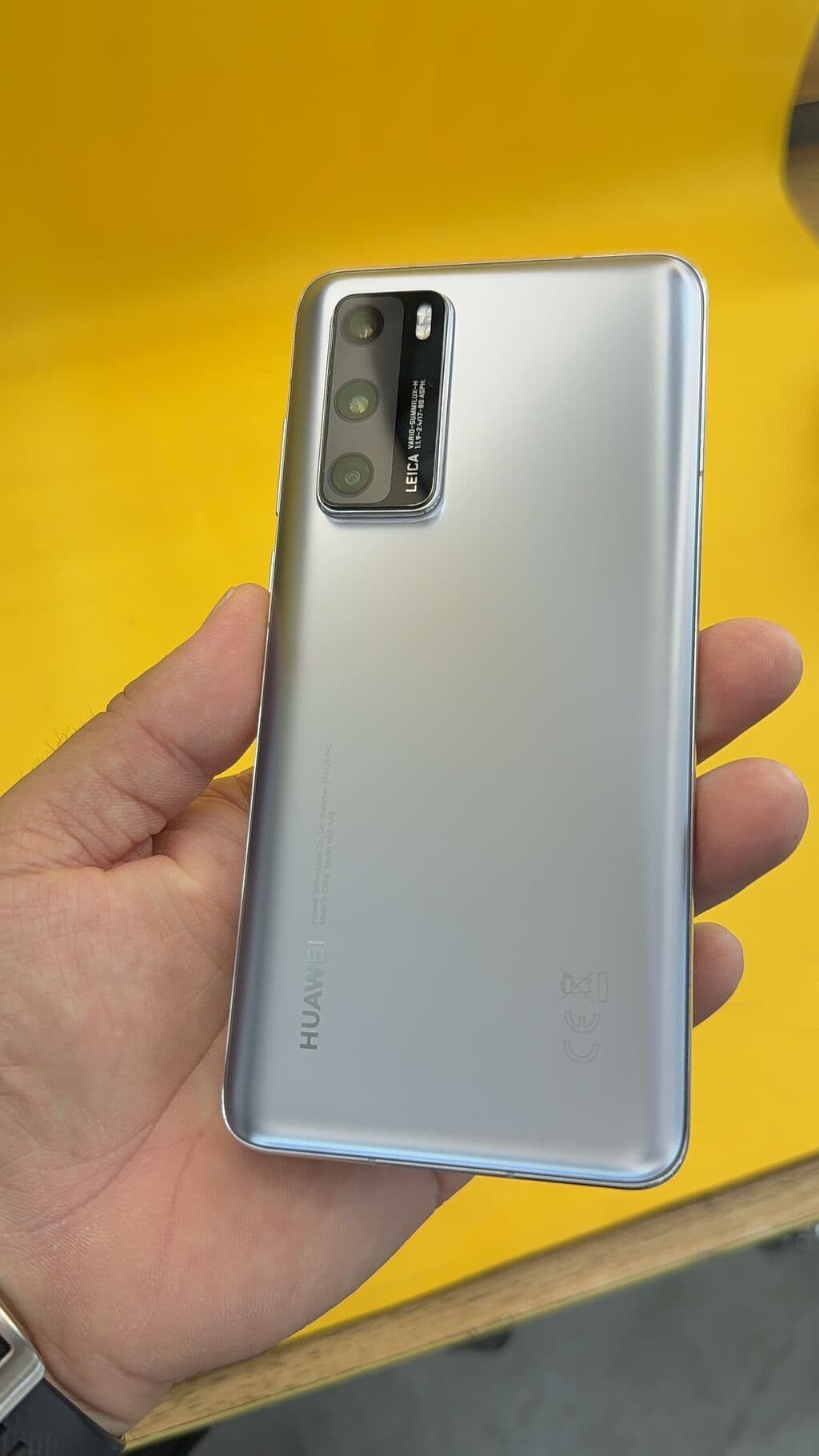 Huawei P40 4G, Б/у, 128 ГБ, 2 SIM 7 из 12