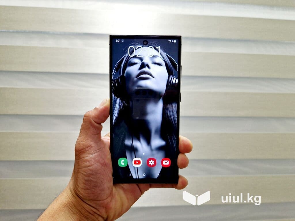 Samsung Galaxy S24 Ultra, Б/у, 256 ГБ, цвет - Черный, eSIM 2 из 12