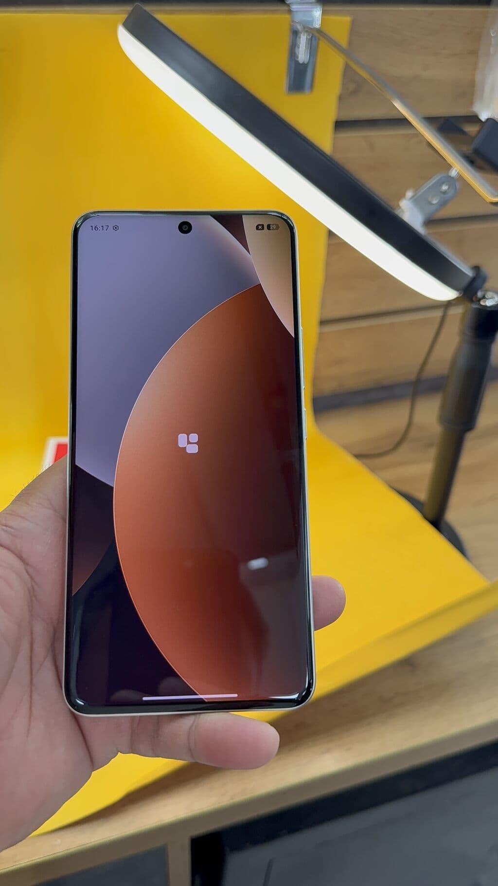 Redmi, Redmi Note 15 Pro, Б/у, 256 ГБ, 2 SIM 5 из 16
