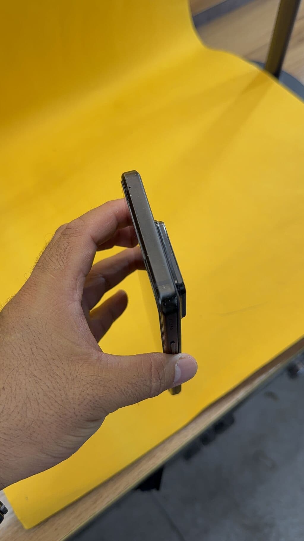 Asus ROG Phone 8 Pro, Б/у, 512 ГБ, 2 SIM 2 из 13