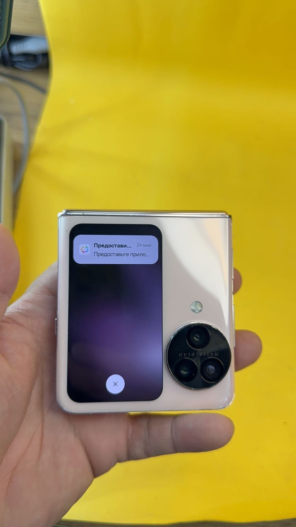 Oppo Find N3 Flip, Б/у, 512 ГБ, 2 SIM, eSIM 9 из 14