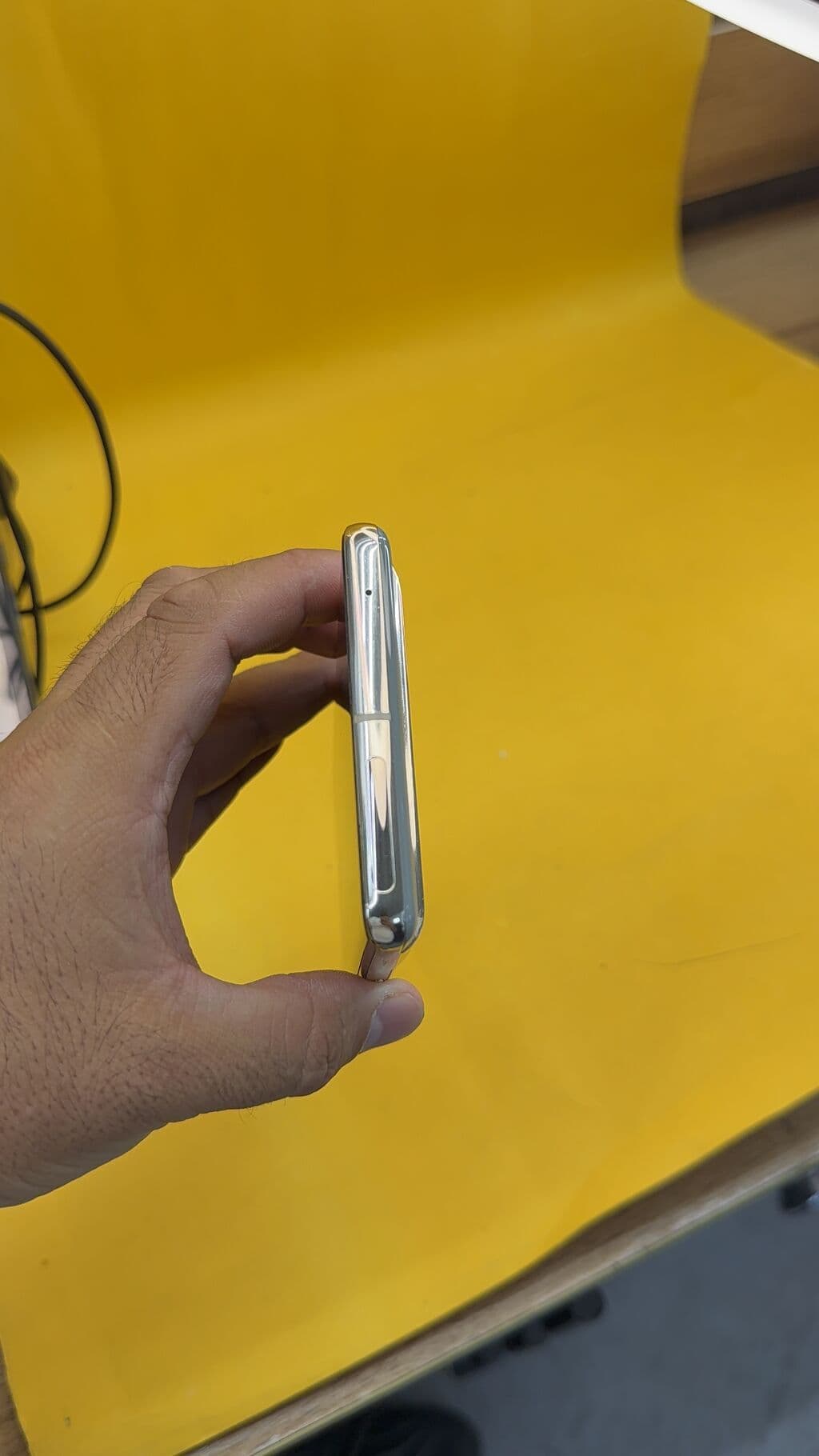 Google Pixel 7 Pro, Б/у, 256 ГБ, 1 SIM, eSIM 3 из 13