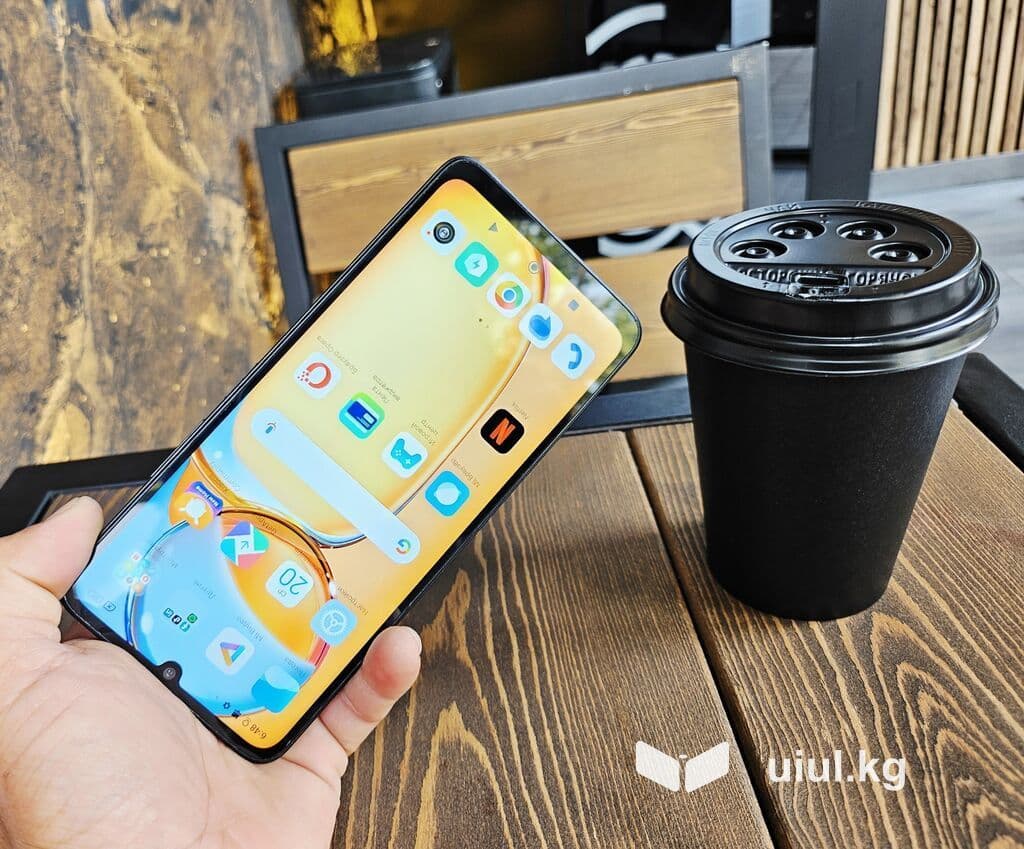Redmi, Redmi 13C, Б/у, 256 ГБ, цвет - Черный, 1 SIM, 2 SIM 11 из 17