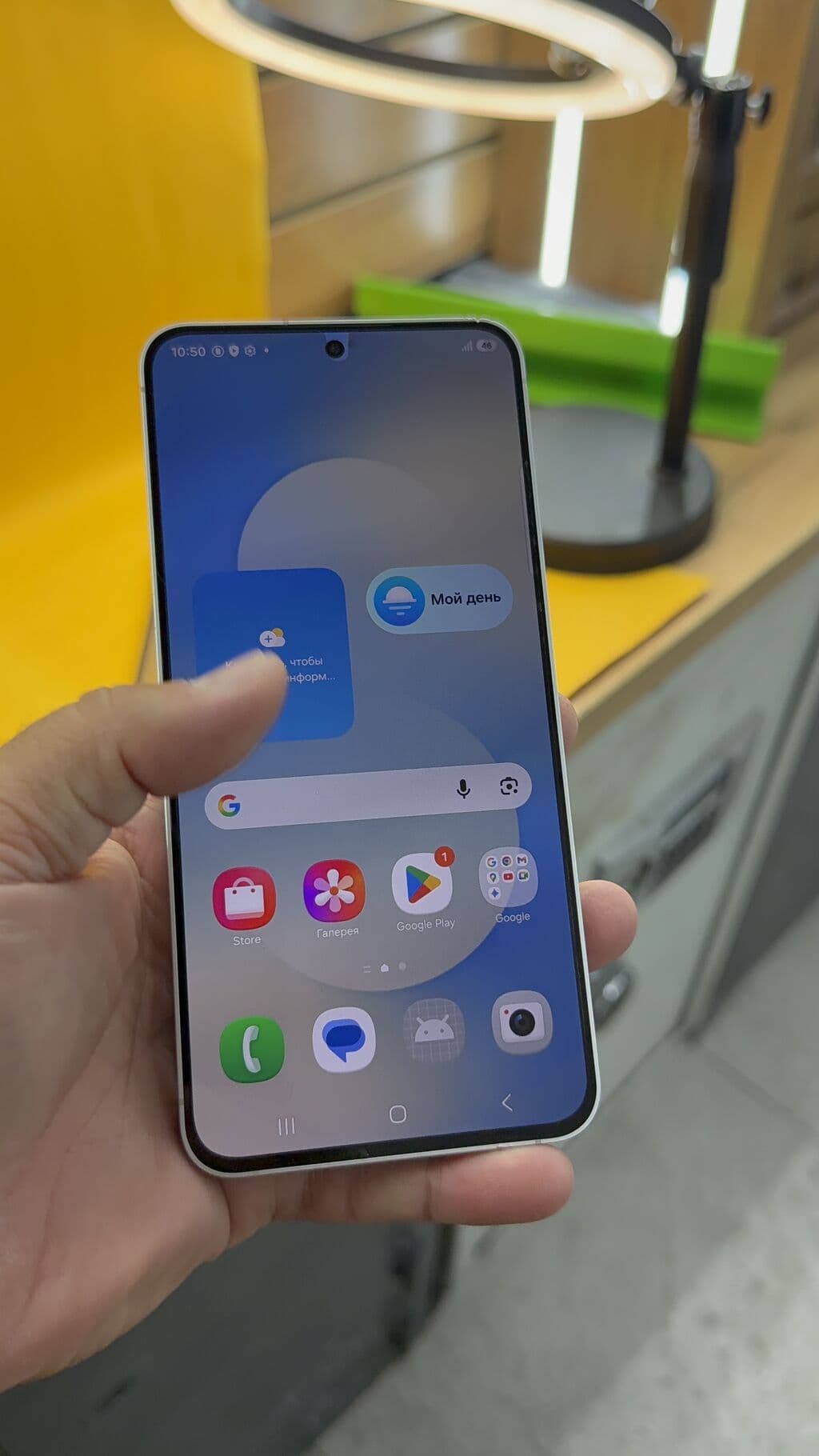 Samsung Galaxy S25 FE, Б/у, 256 ГБ, 2 SIM 6 из 13