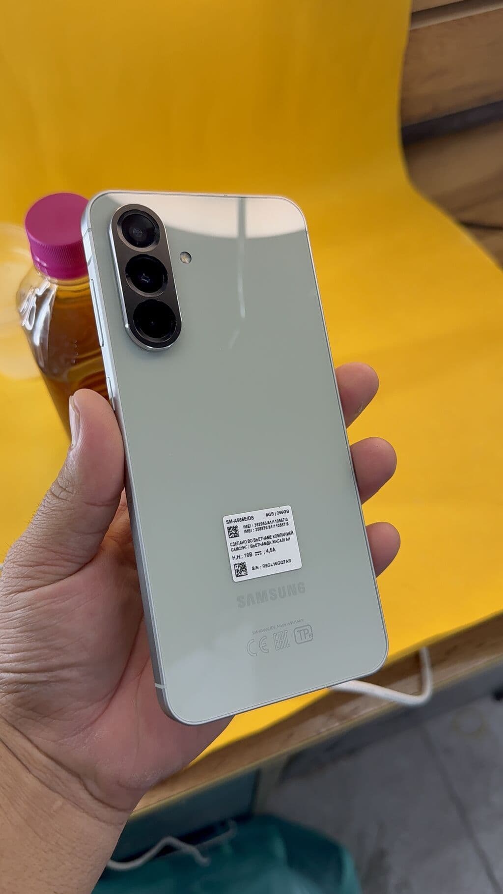 Samsung Galaxy A56 5G, Б/у, 256 ГБ, 2 SIM 2 из 13