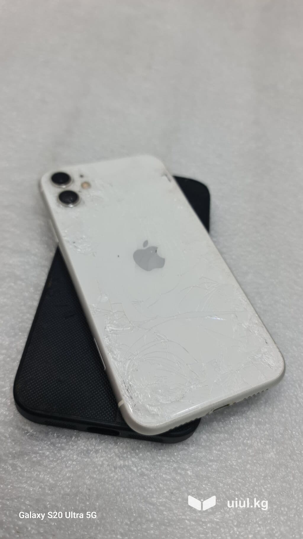 IPhone 11, Б/у, 128 ГБ, Белый, Чехол, 92 % 6 из 8