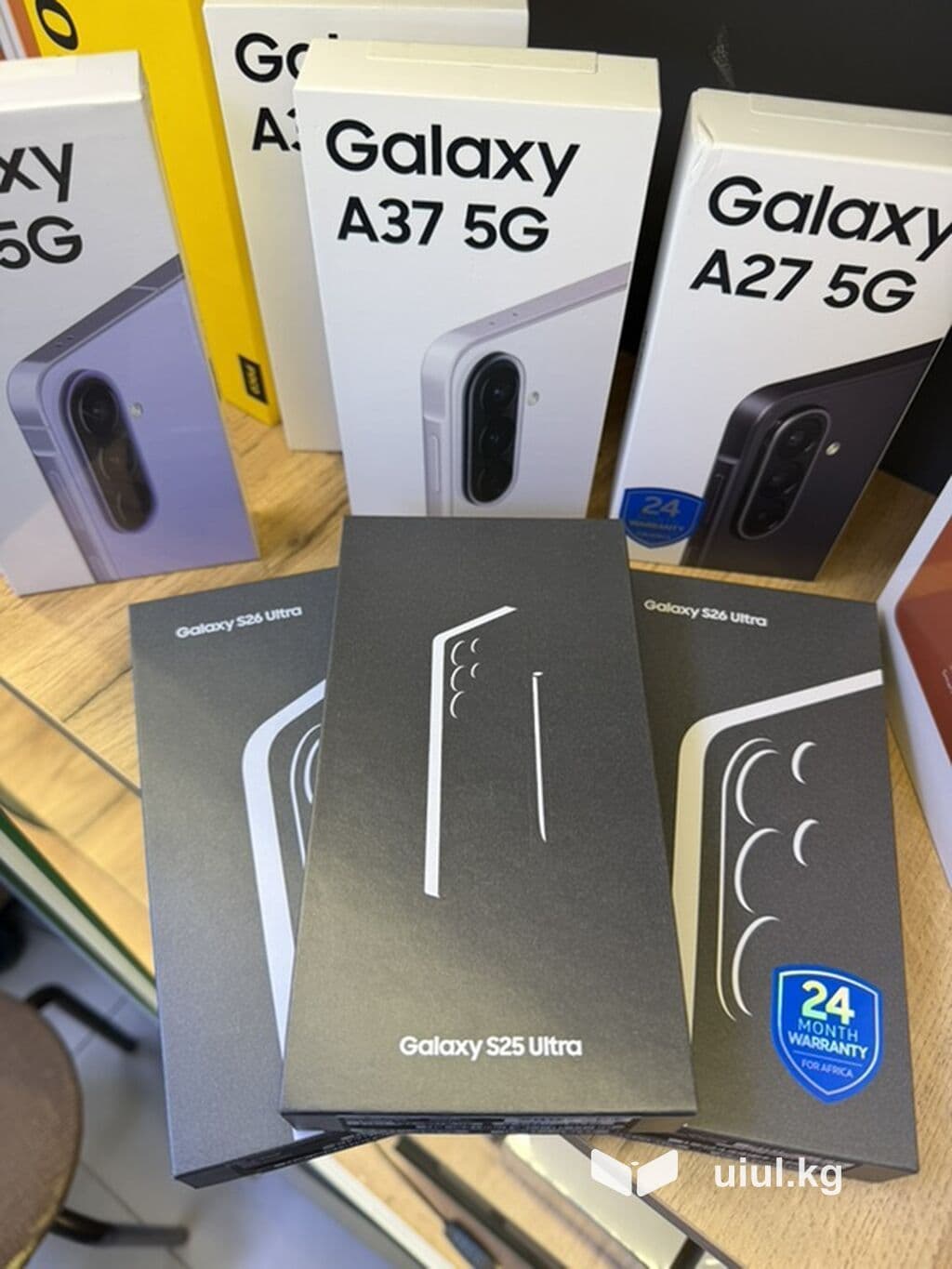 Samsung Galaxy S25 Ultra, Новый, 256 ГБ, В рассрочку, 2 SIM, eSIM 2 из 5