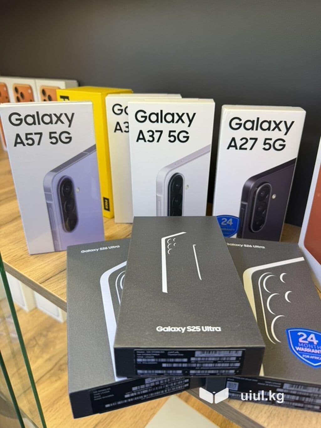 Samsung Galaxy S25 Ultra, Новый, 256 ГБ, В рассрочку, 2 SIM, eSIM 4 из 5