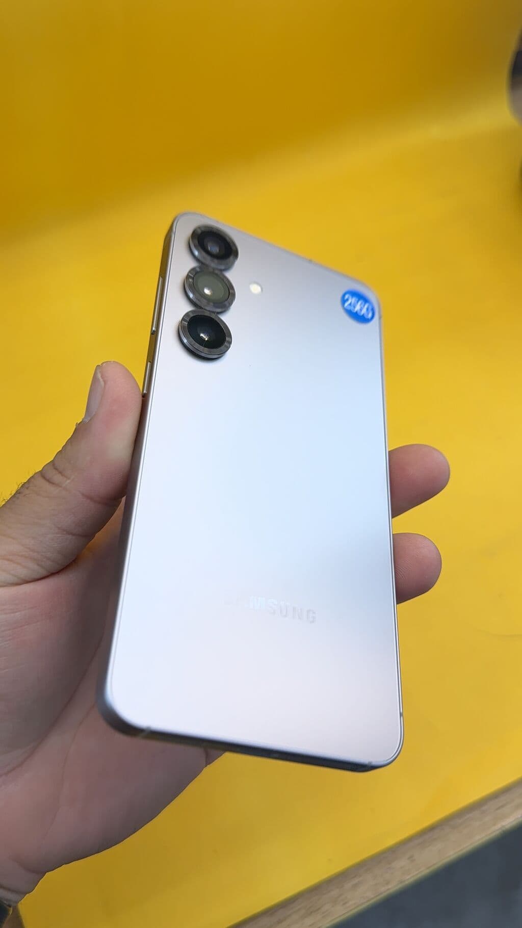 Samsung Galaxy S25, Б/у, 256 ГБ, 1 SIM, eSIM 8 из 11