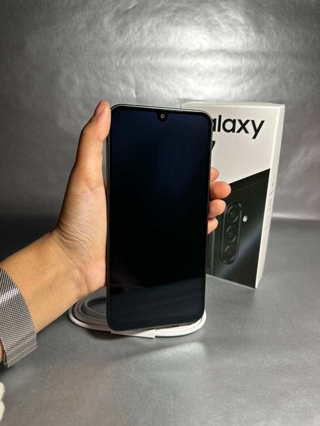 Samsung Galaxy A7, Новый, цвет - Черный, В рассрочку 8 из 8