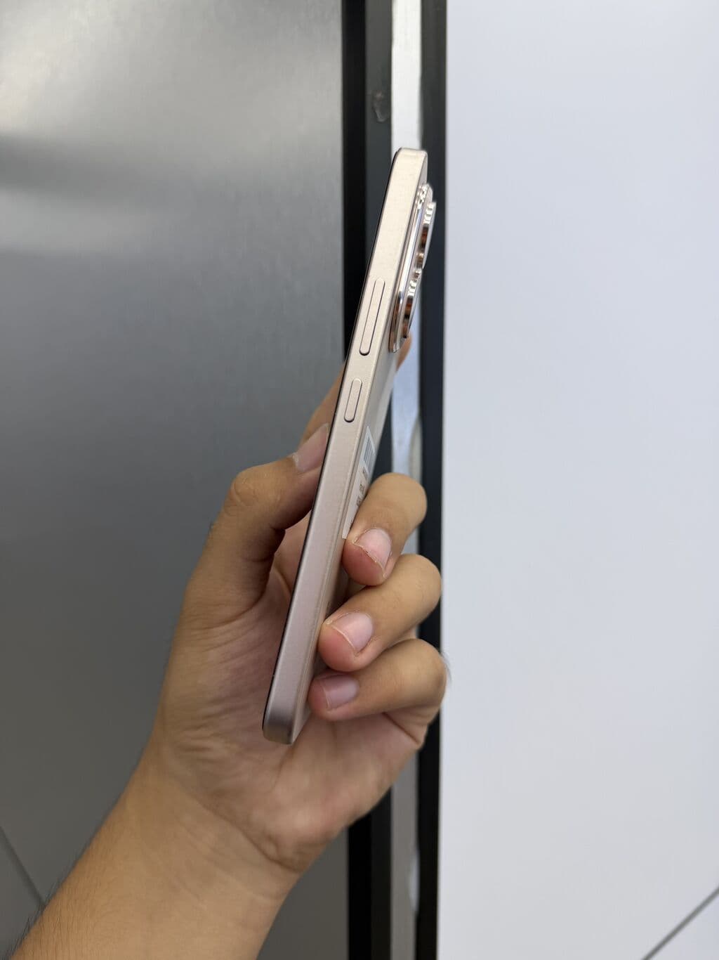 Honor 400, Б/у, 256 ГБ, цвет - Золотой, В рассрочку, 2 SIM 5 из 5