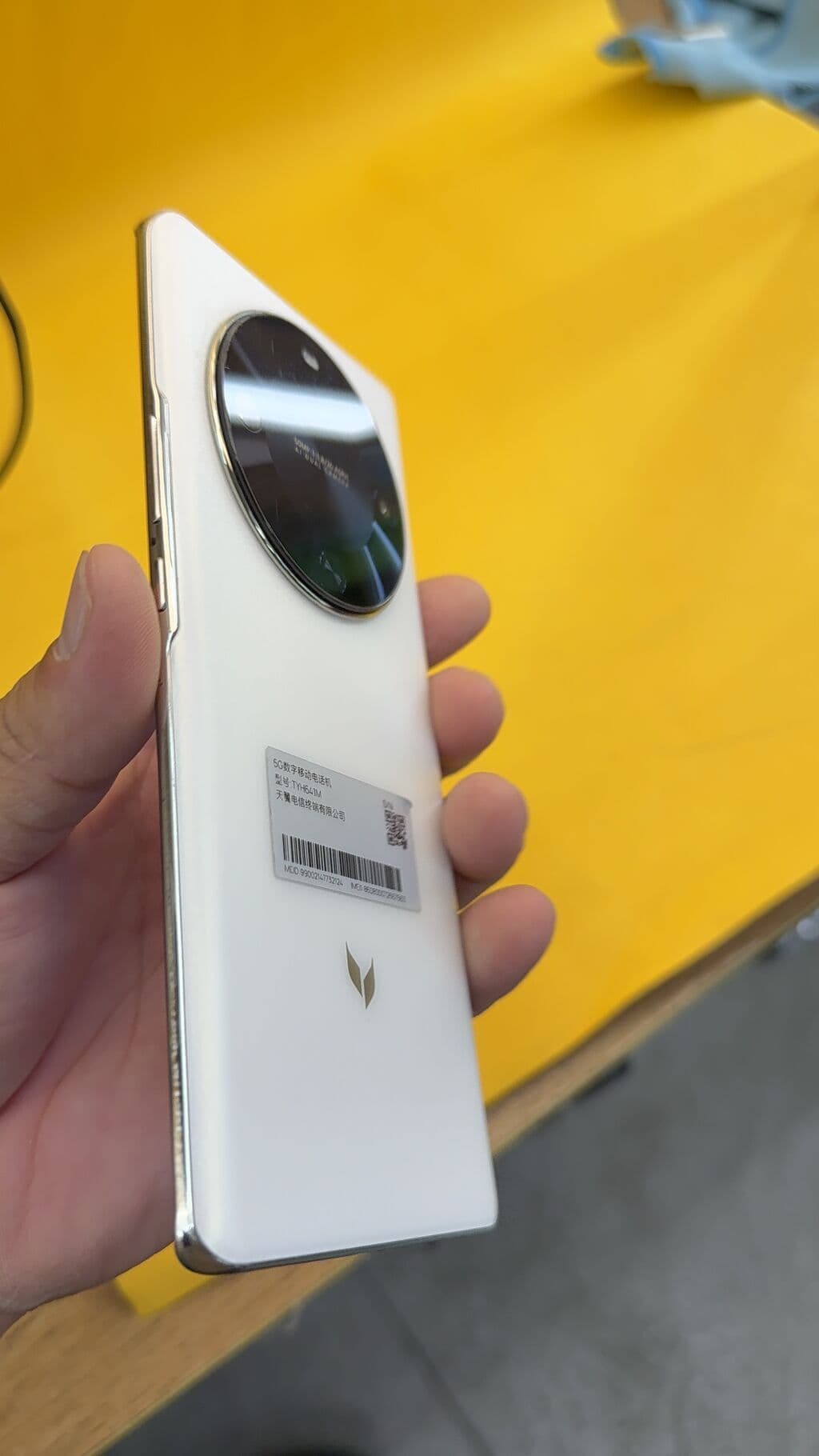 Huawei U1250, Б/у, 256 ГБ, 1 SIM, 2 SIM 4 из 11