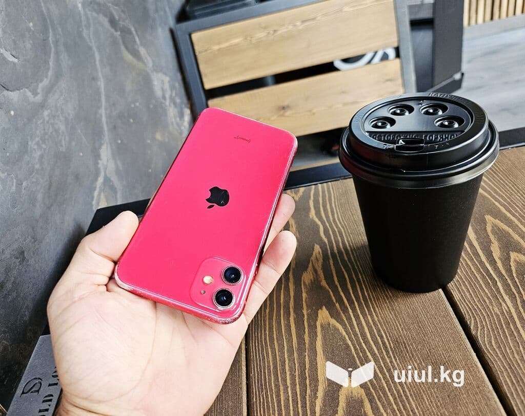 IPhone 11, Б/у, 128 ГБ, Красный, Чехол, 100 % 14 из 19