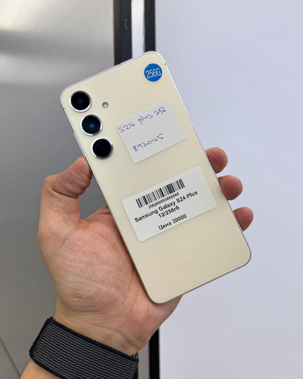 Samsung Galaxy S24+, Б/у, 256 ГБ, В рассрочку, 1 SIM, eSIM 6 из 8