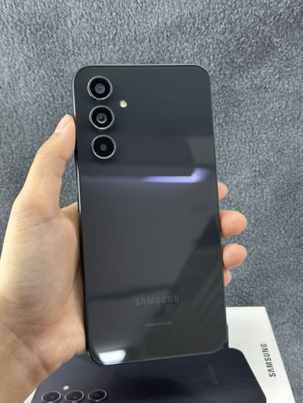 Samsung Galaxy A54 5G, Б/у, 128 ГБ, цвет - Черный, В рассрочку 1 из 11