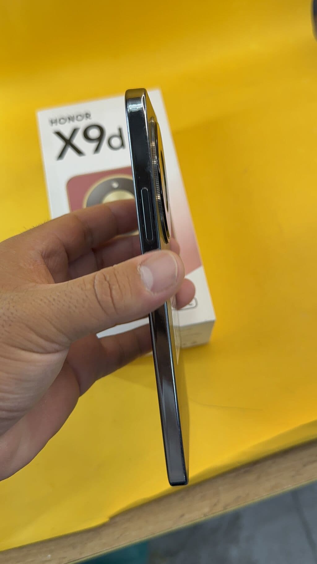 Honor X9d, Б/у, 256 ГБ, 2 SIM 8 из 13
