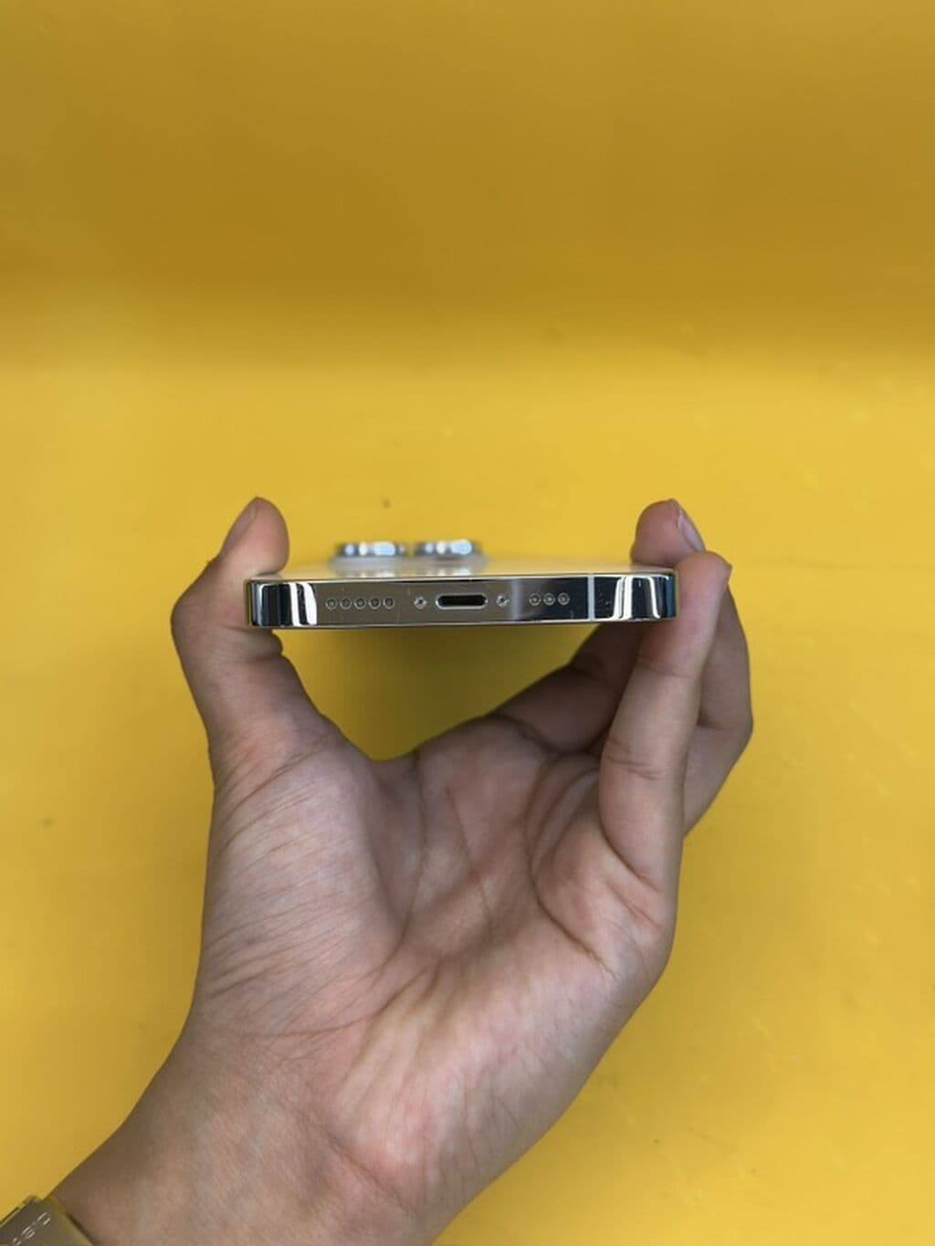 IPhone 14 Pro, Б/у, 128 ГБ, Серебристый, В рассрочку, 88 % 4 из 6