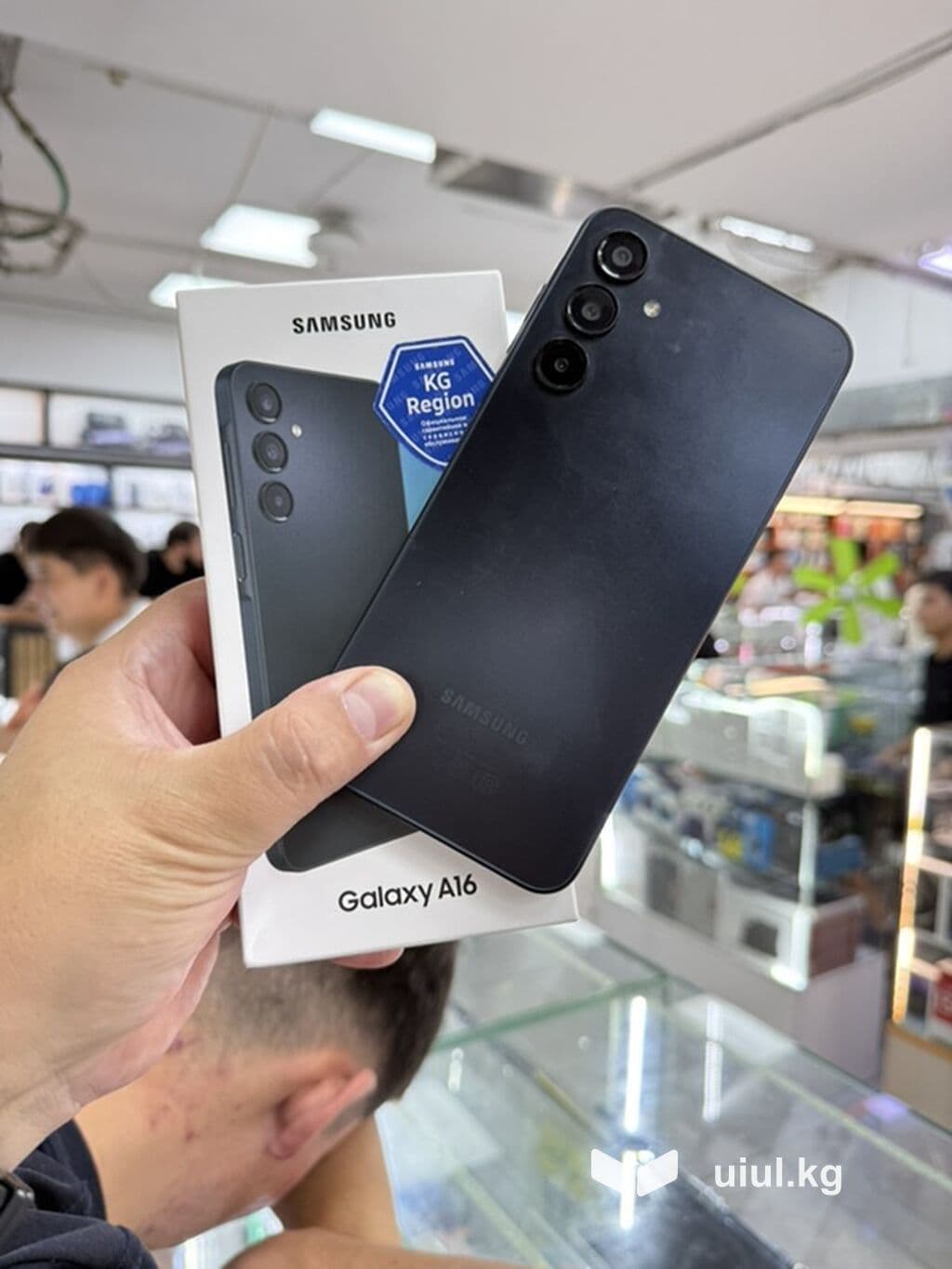 Samsung Galaxy A16 (модель SM-A165F/DS) - Цвет: черный - Экран с
