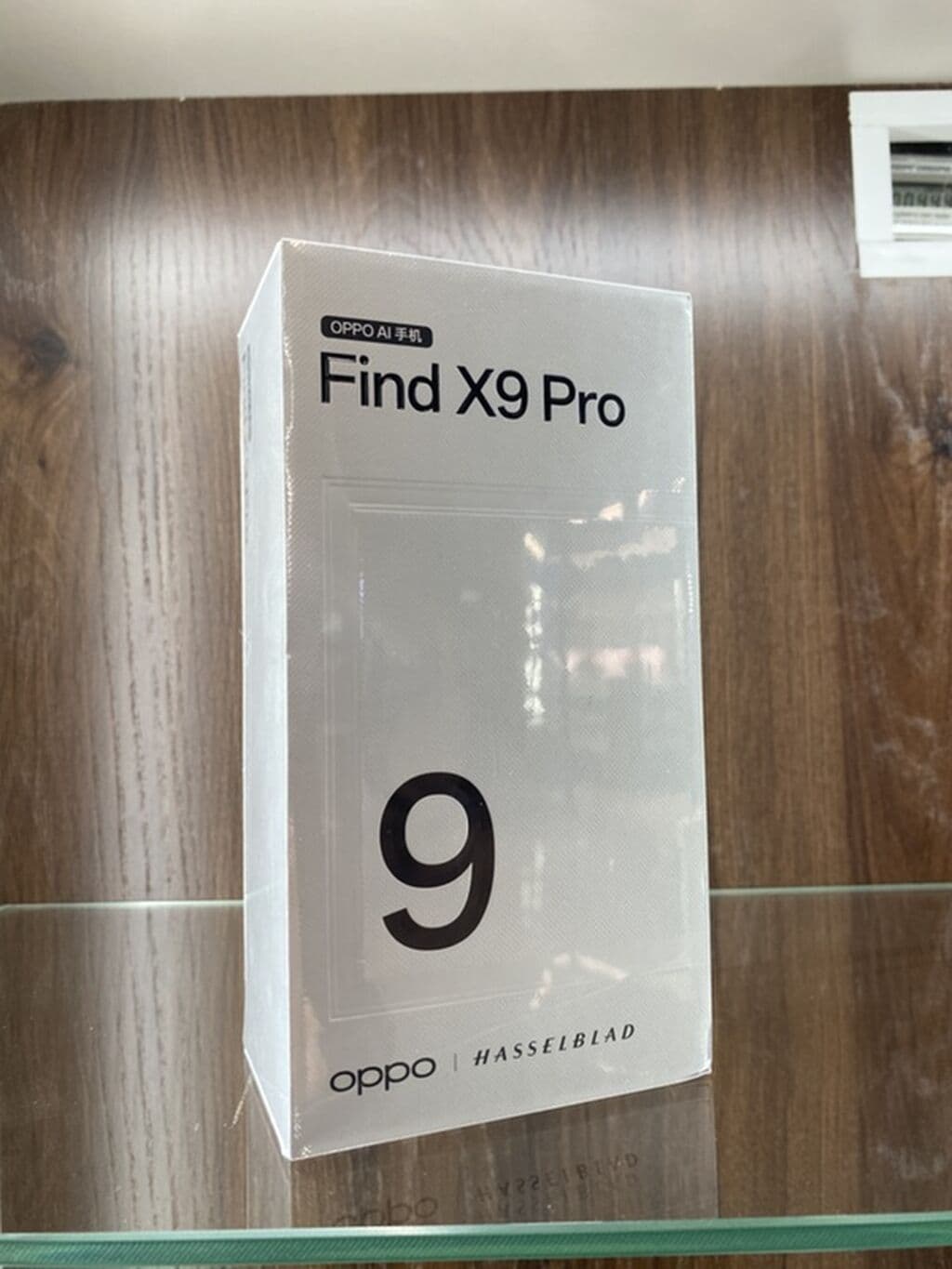Oppo Find X9 Pro, Новый