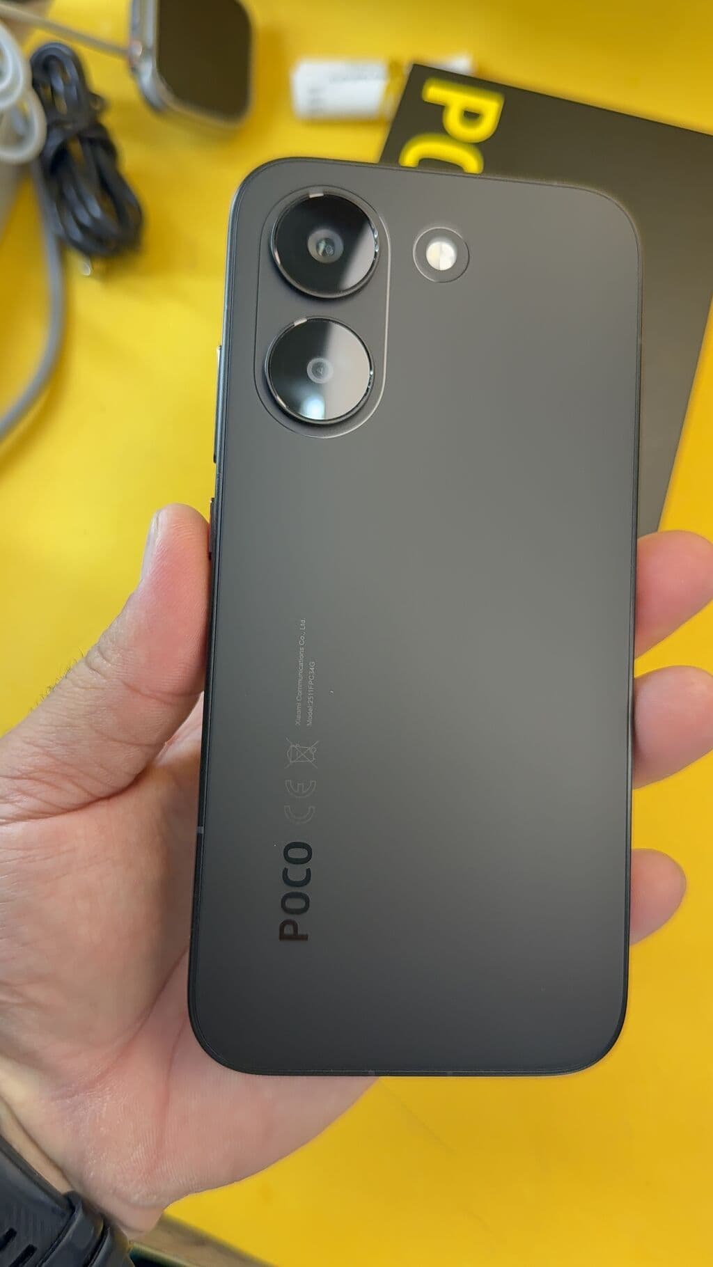 Poco X8 Pro, Б/у, 256 ГБ, 2 SIM 2 из 13