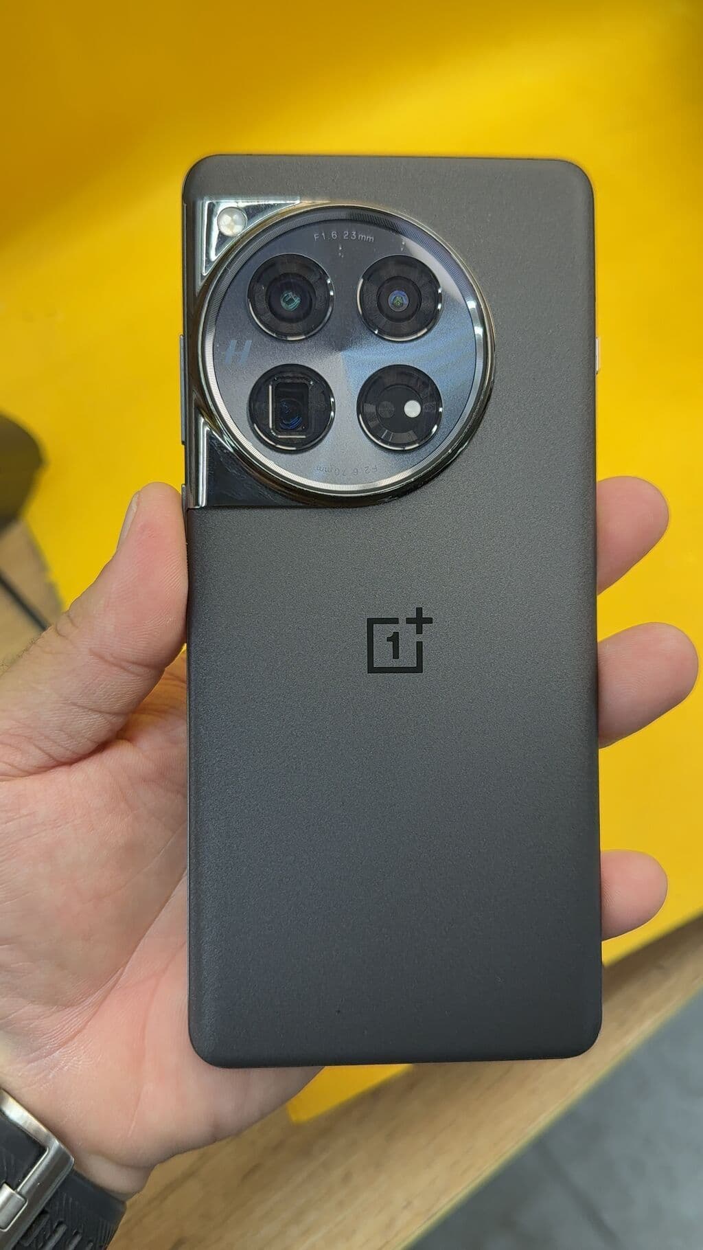 OnePlus 12, Б/у, 1 ТБ, 2 SIM 2 из 14