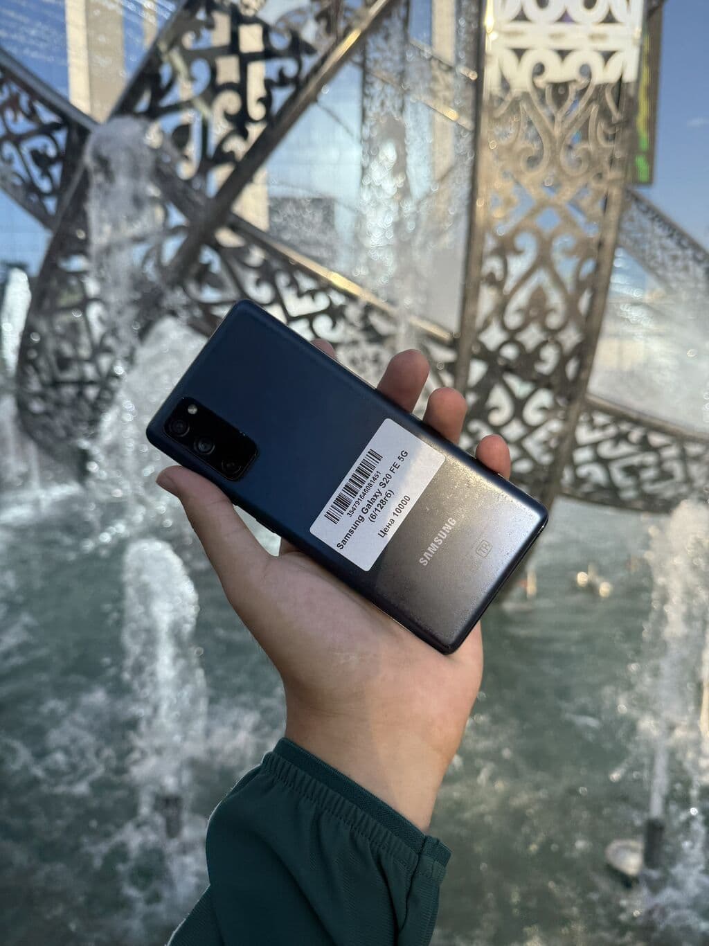 Samsung Galaxy S20, Б/у, 128 ГБ, цвет - Черный, В рассрочку, 2 SIM