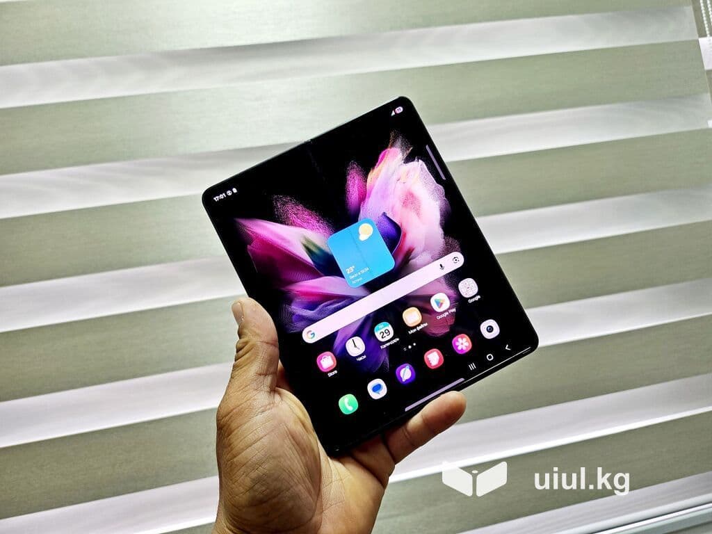 Samsung Galaxy Z Fold 3, Б/у, 512 ГБ, цвет - Черный, 1 SIM, 2 SIM 1 из 18