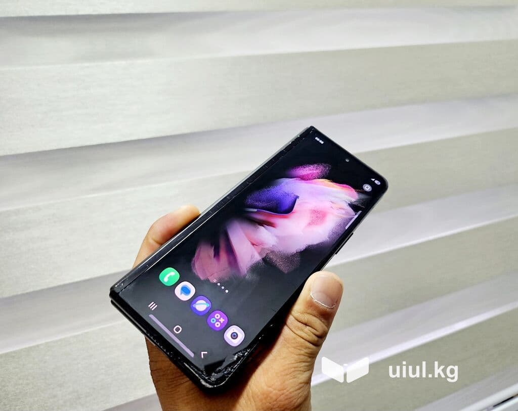 Samsung Galaxy Z Fold 3, Б/у, 512 ГБ, цвет - Черный, 1 SIM, 2 SIM 3 из 18
