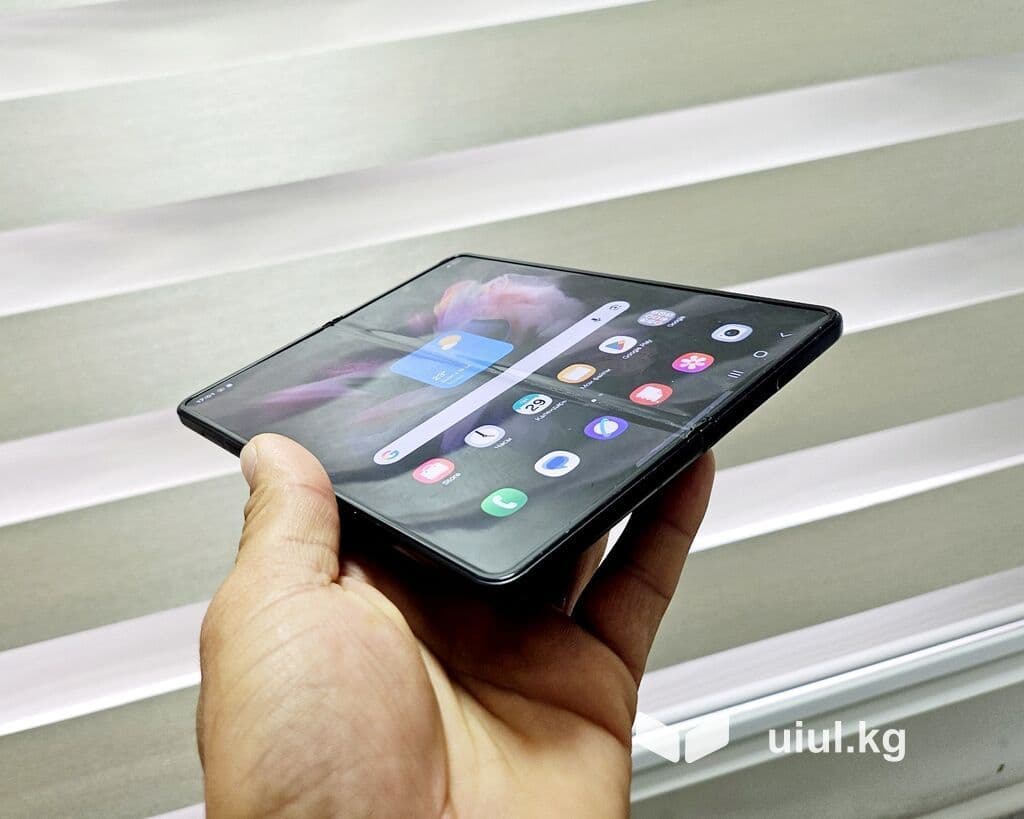 Samsung Galaxy Z Fold 3, Б/у, 512 ГБ, цвет - Черный, 1 SIM, 2 SIM 9 из 18