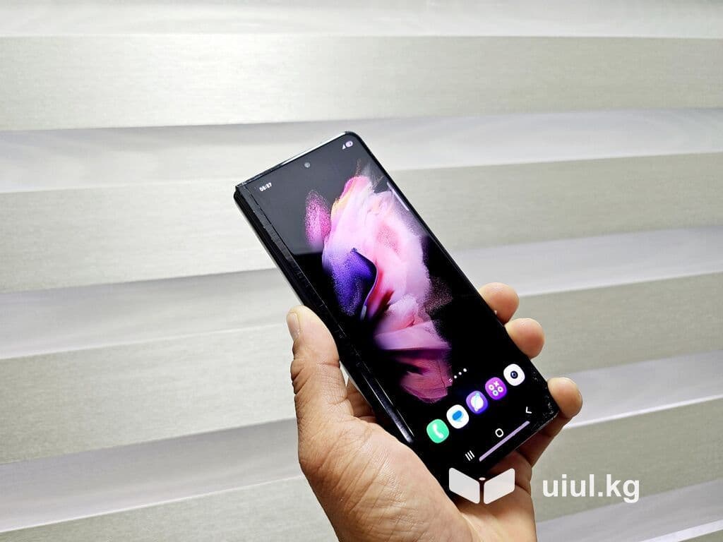 Samsung Galaxy Z Fold 3, Б/у, 512 ГБ, цвет - Черный, 1 SIM, 2 SIM 12 из 18