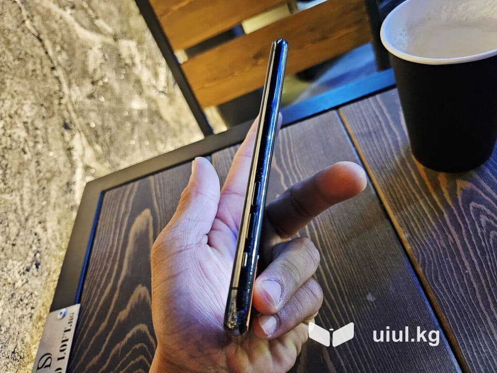 IPhone 11 Pro, Б/у, 256 ГБ, Matte Midnight Green, Защитное стекло, Чехол, 72 % 17 из 18