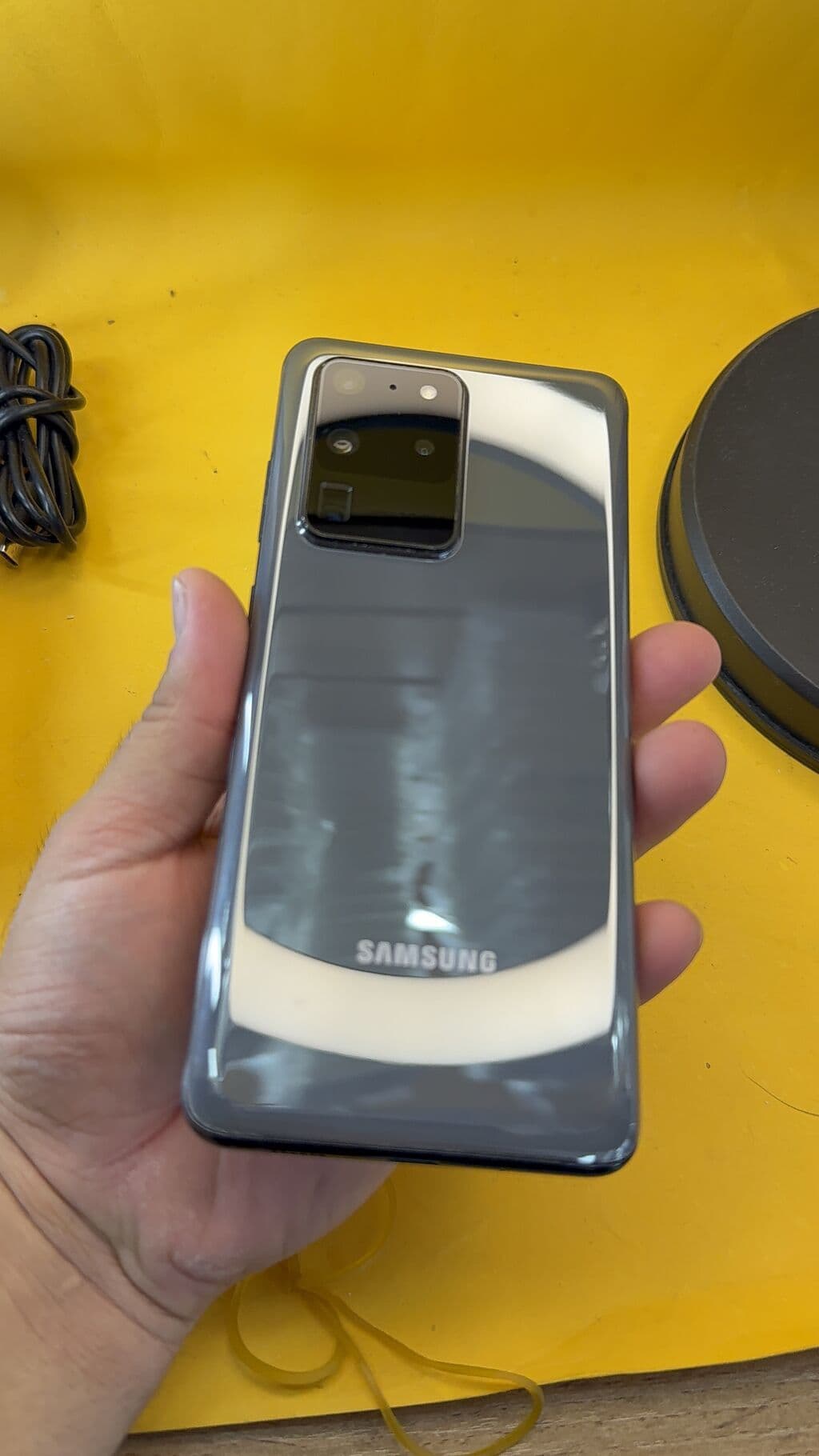 Samsung Galaxy S20 Ultra, Б/у, 128 ГБ, 2 SIM 12 из 20