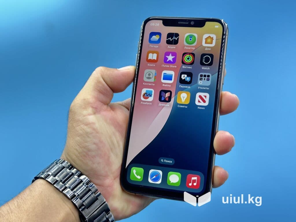 IPhone 11 Pro, Б/у, 256 ГБ, Золотой, 68 % 9 из 13