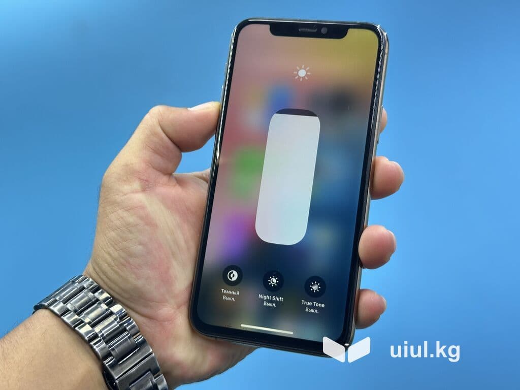 IPhone 11 Pro, Б/у, 256 ГБ, Золотой, 68 % 10 из 13