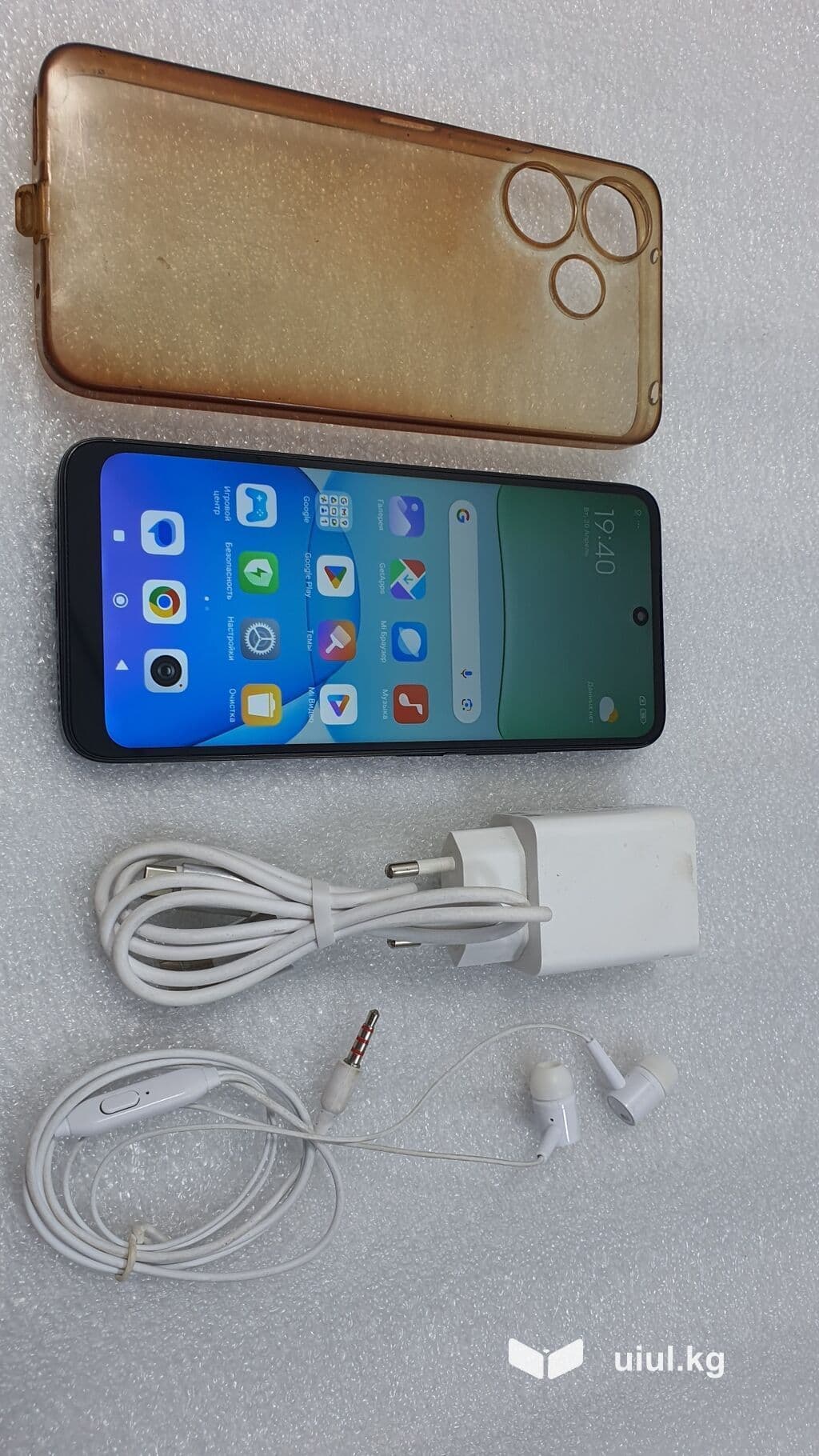 Redmi, Redmi 13, Б/у, 128 ГБ, цвет - Черный, 2 SIM 9 из 10