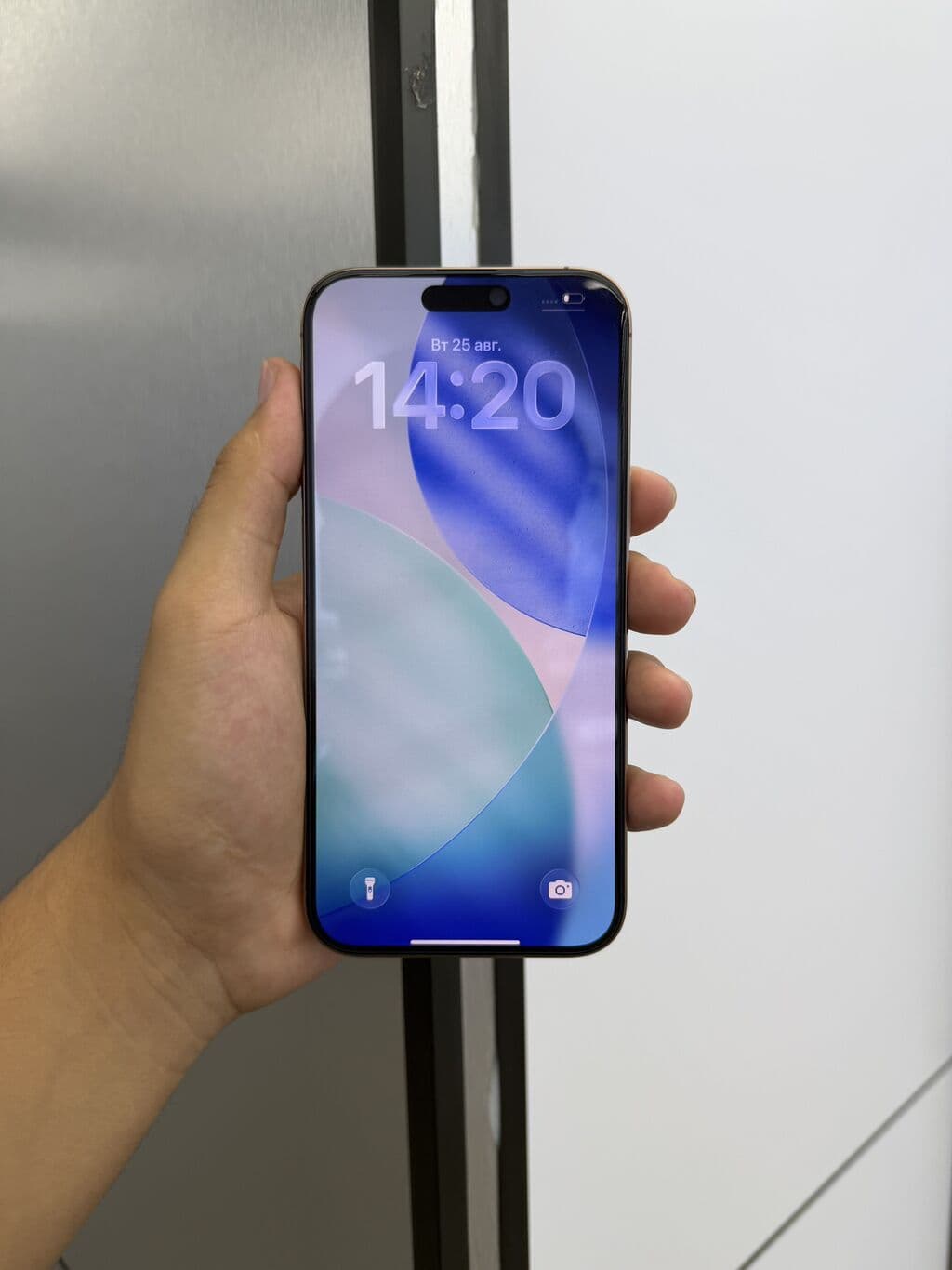 IPhone 16 Pro Max, Б/у, 256 ГБ, Desert Titanium, Защитное стекло, Чехол, В рассрочку, 97 % 5 из 5