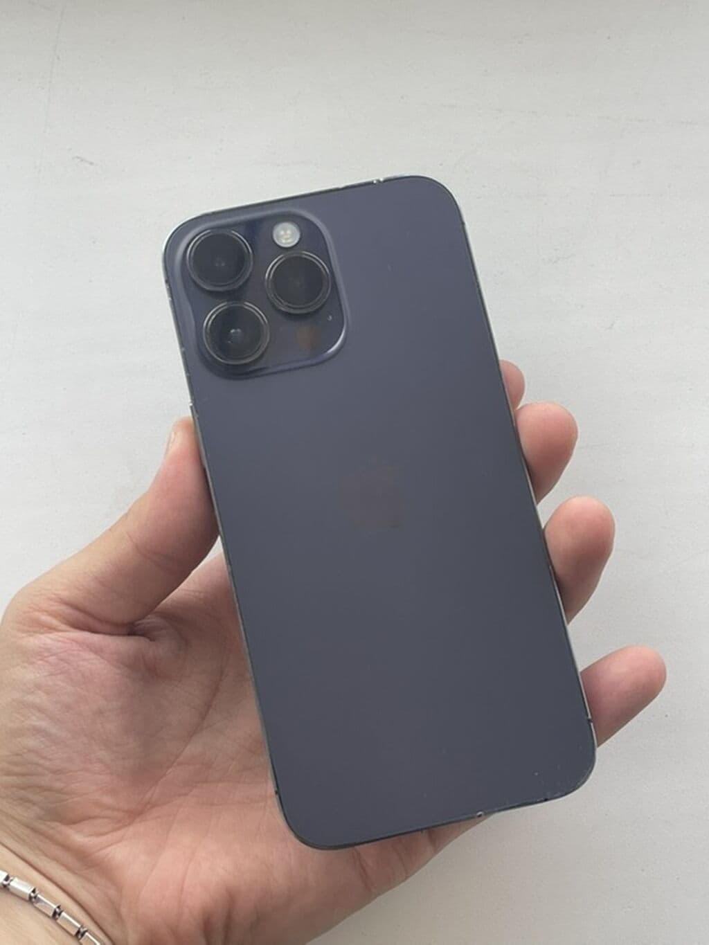 Iphone 14 pro max 256gb 79%
50000
Ж37 цум