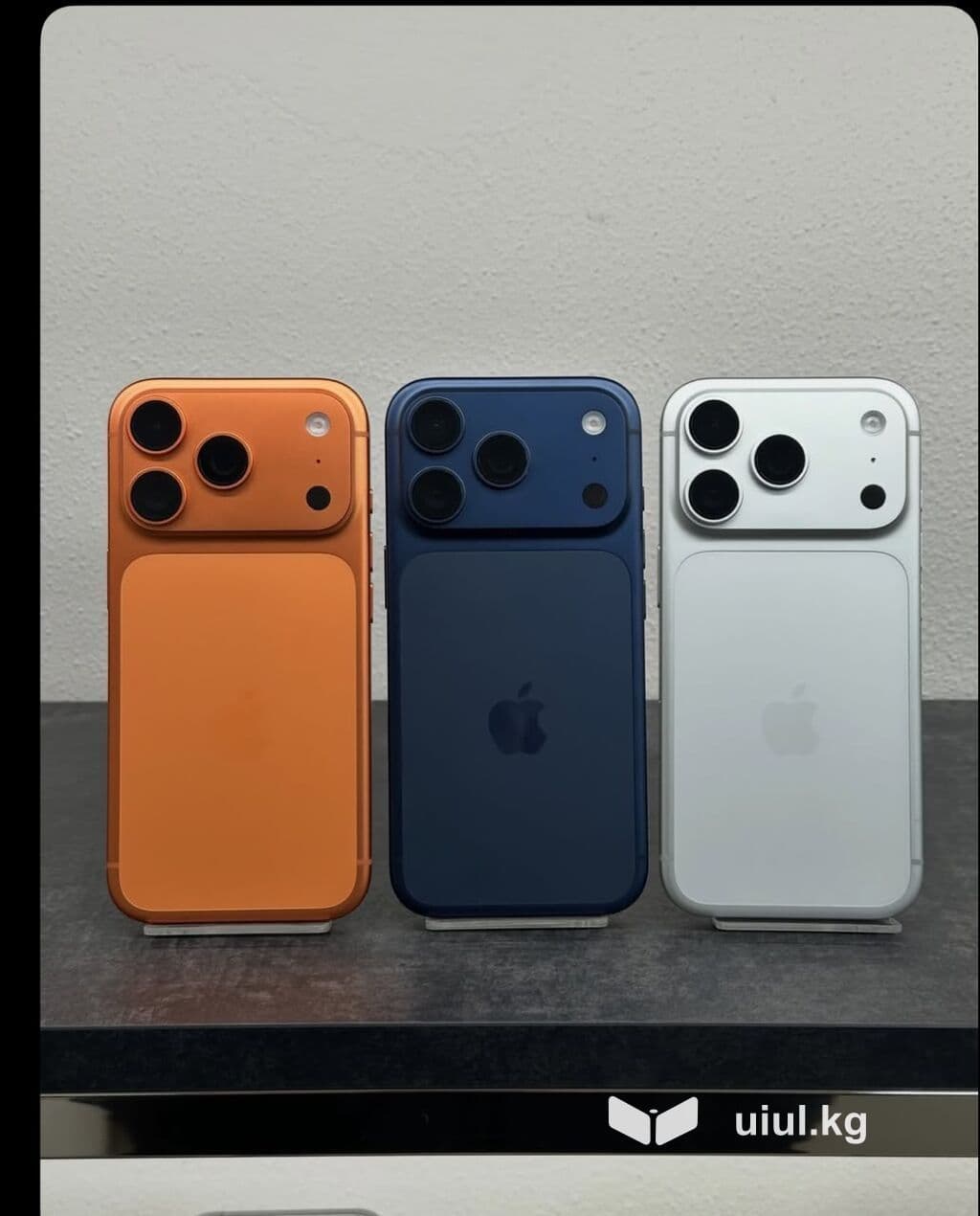 IPhone 17 Pro, Новый, 256 ГБ 2 из 3