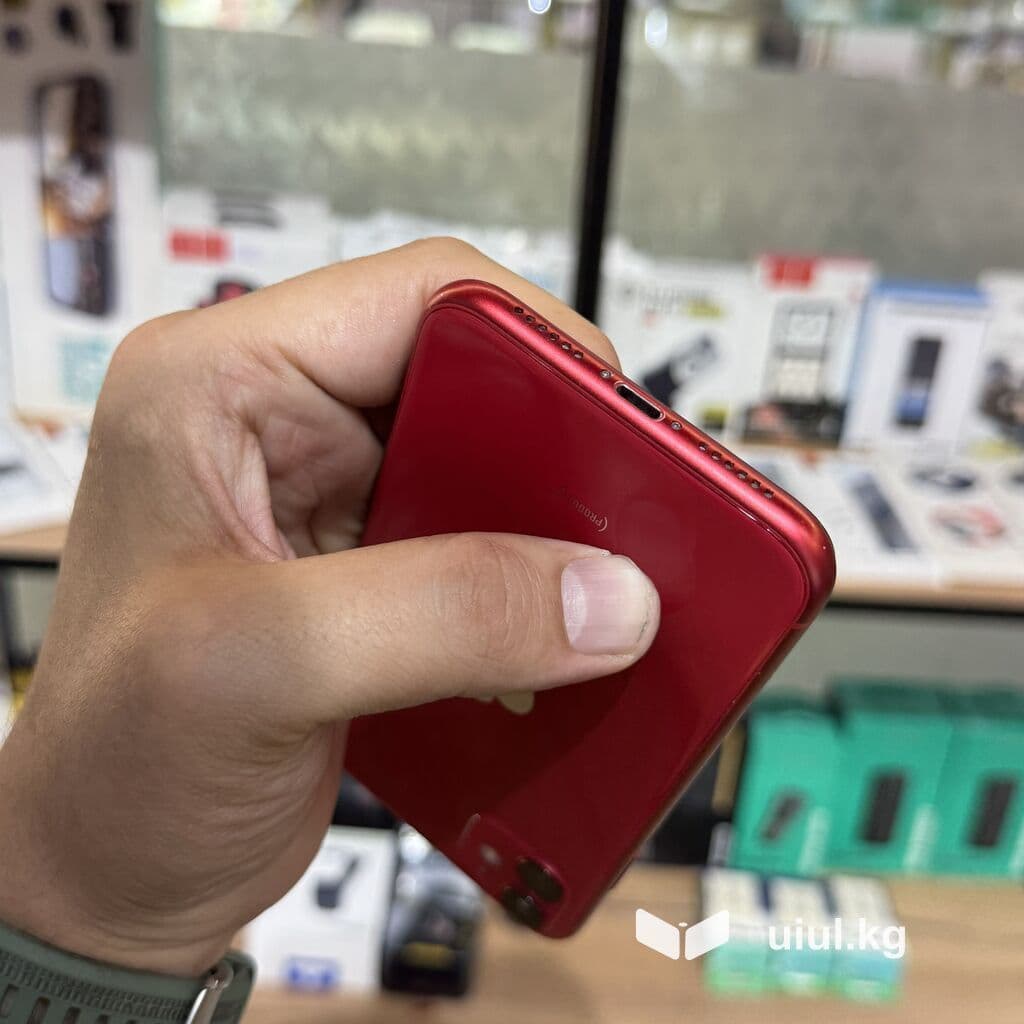 IPhone 11, Б/у, 256 ГБ, Красный, Защитное стекло, 100 % 9 из 15